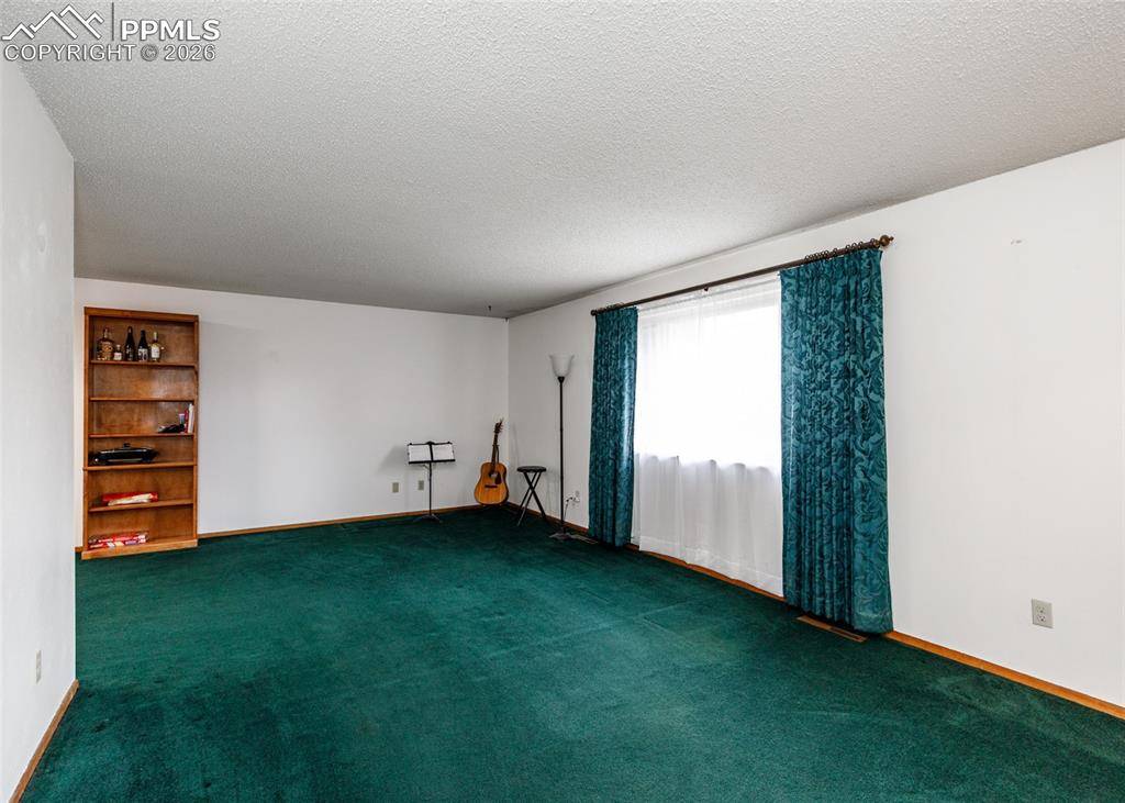 2680 Villa Loma DR, Colorado Springs, CO 80917