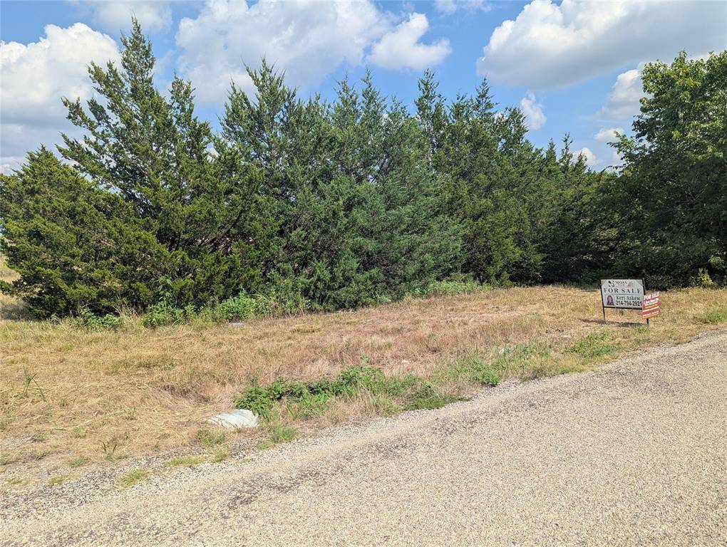 11008 County Road 670, Blue Ridge, TX 75424