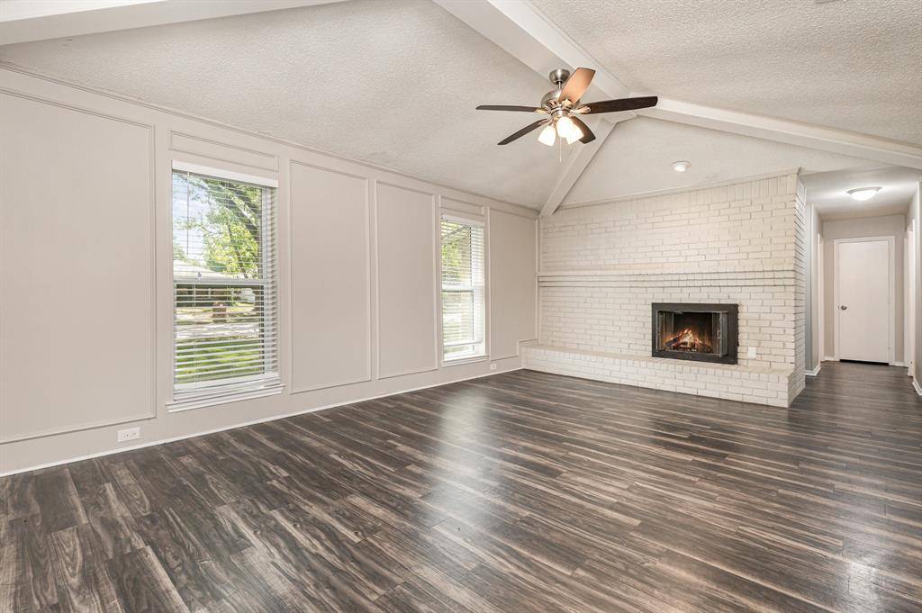 1017 Westminster Lane, Garland, TX 75040