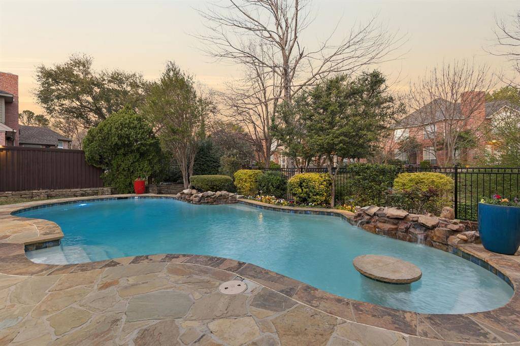 1008 Glen Chester Drive, Flower Mound, TX 75022