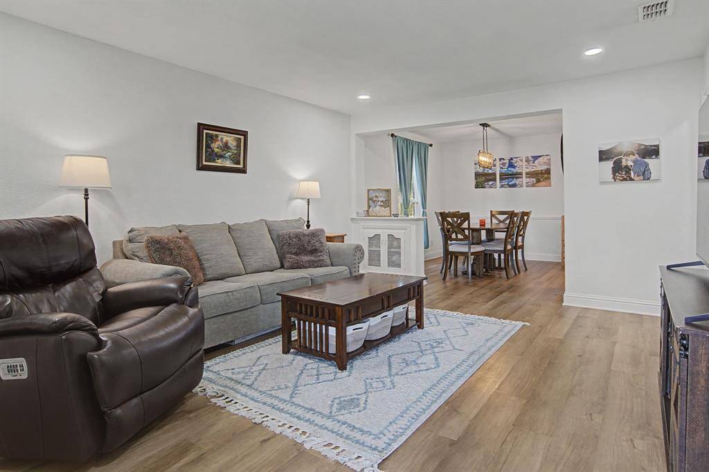 307 S Lindale Lane, Richardson, TX 75080