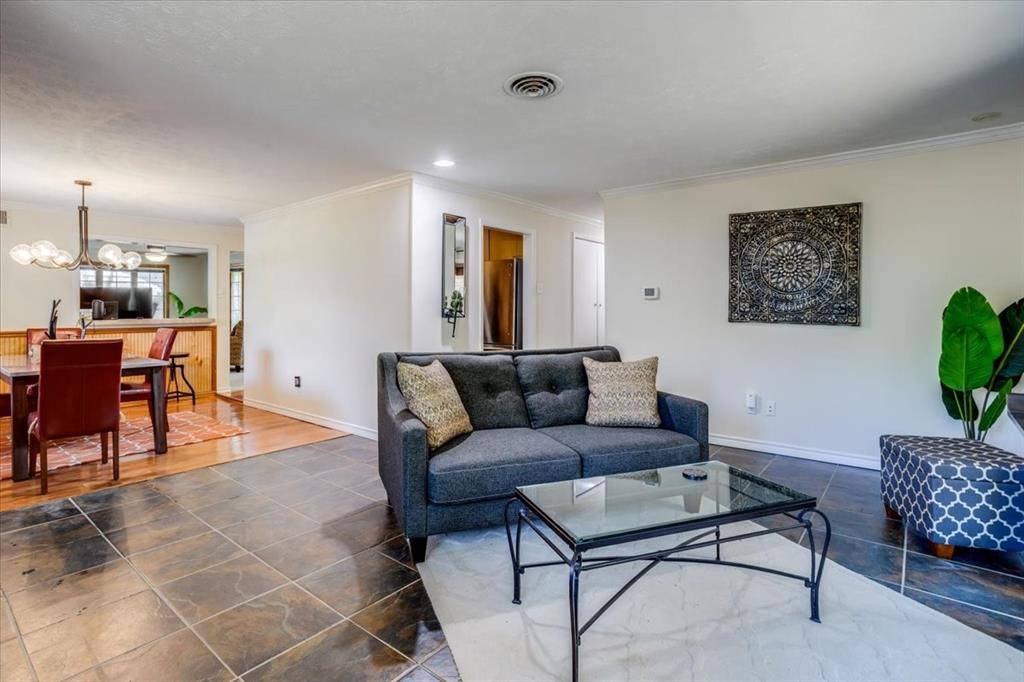 1231 Evergreen Drive, Richardson, TX 75080