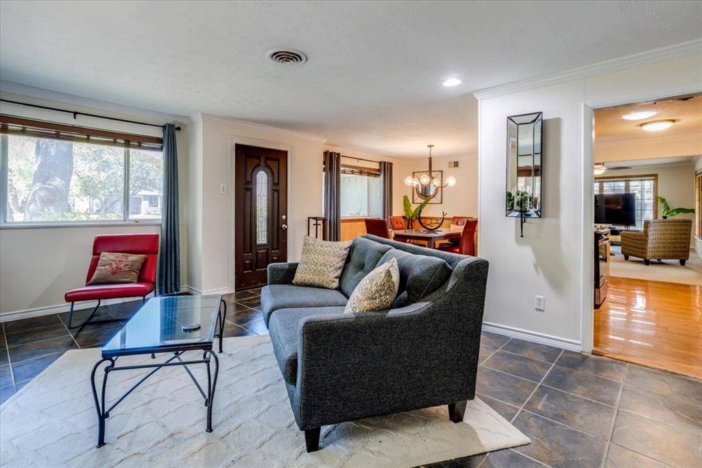 1231 Evergreen Drive, Richardson, TX 75080