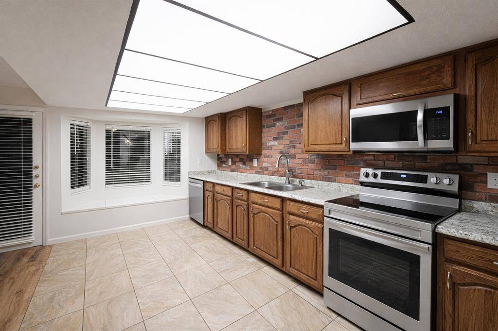 601 Hardwood Trail, Mesquite, TX 75150