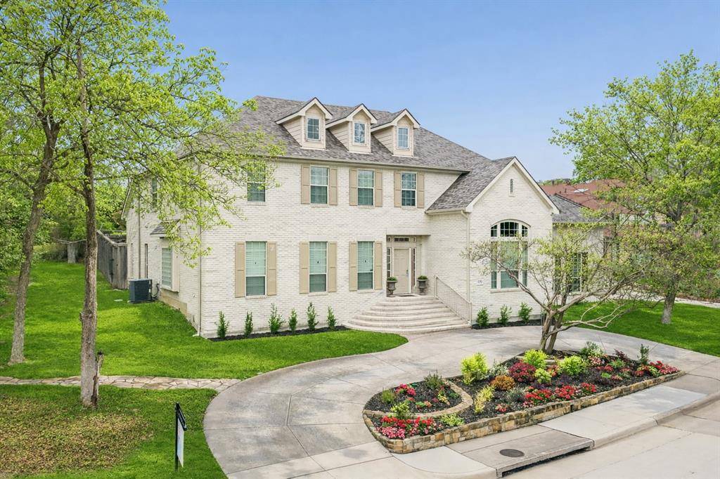 8904 Meadowknoll Drive, Dallas, TX 75243