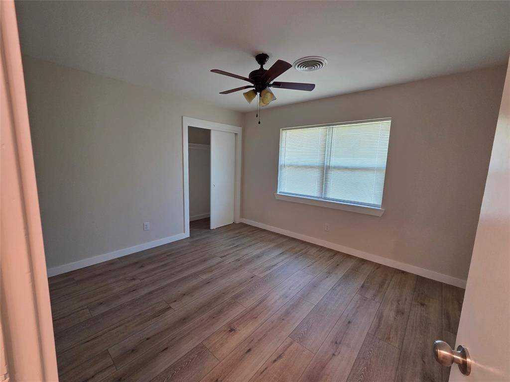 501 White Street, Whitesboro, TX 76273