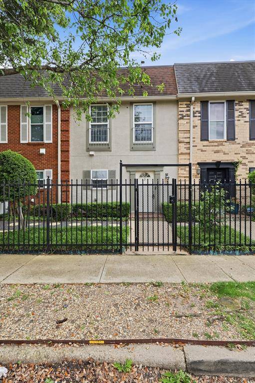 2727 Shelby Avenue #D, Dallas, TX 75219