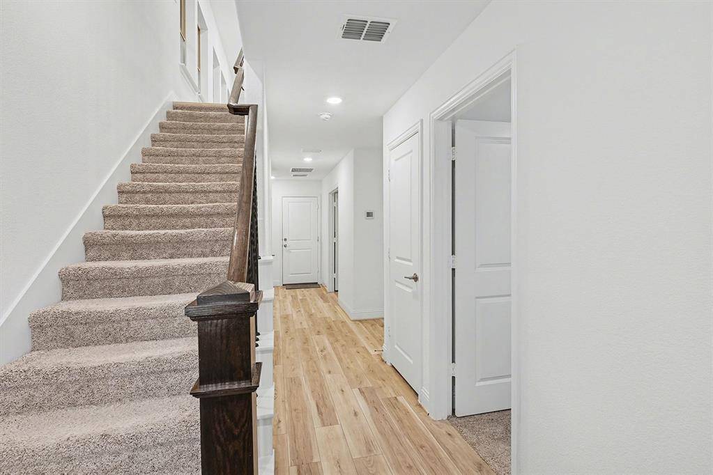 213 Settlers Way, Euless, TX 76040