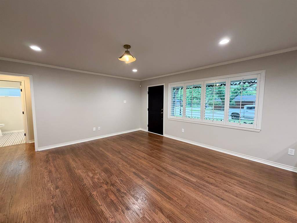 113 Monticello Drive, Waxahachie, TX 75165