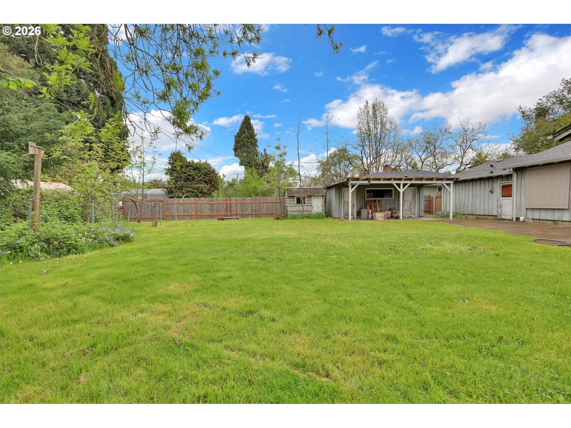 526 ARCHIE ST, Eugene, OR 97402