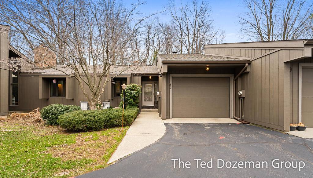 845 Brook Village CT, Holland City, MI 49423