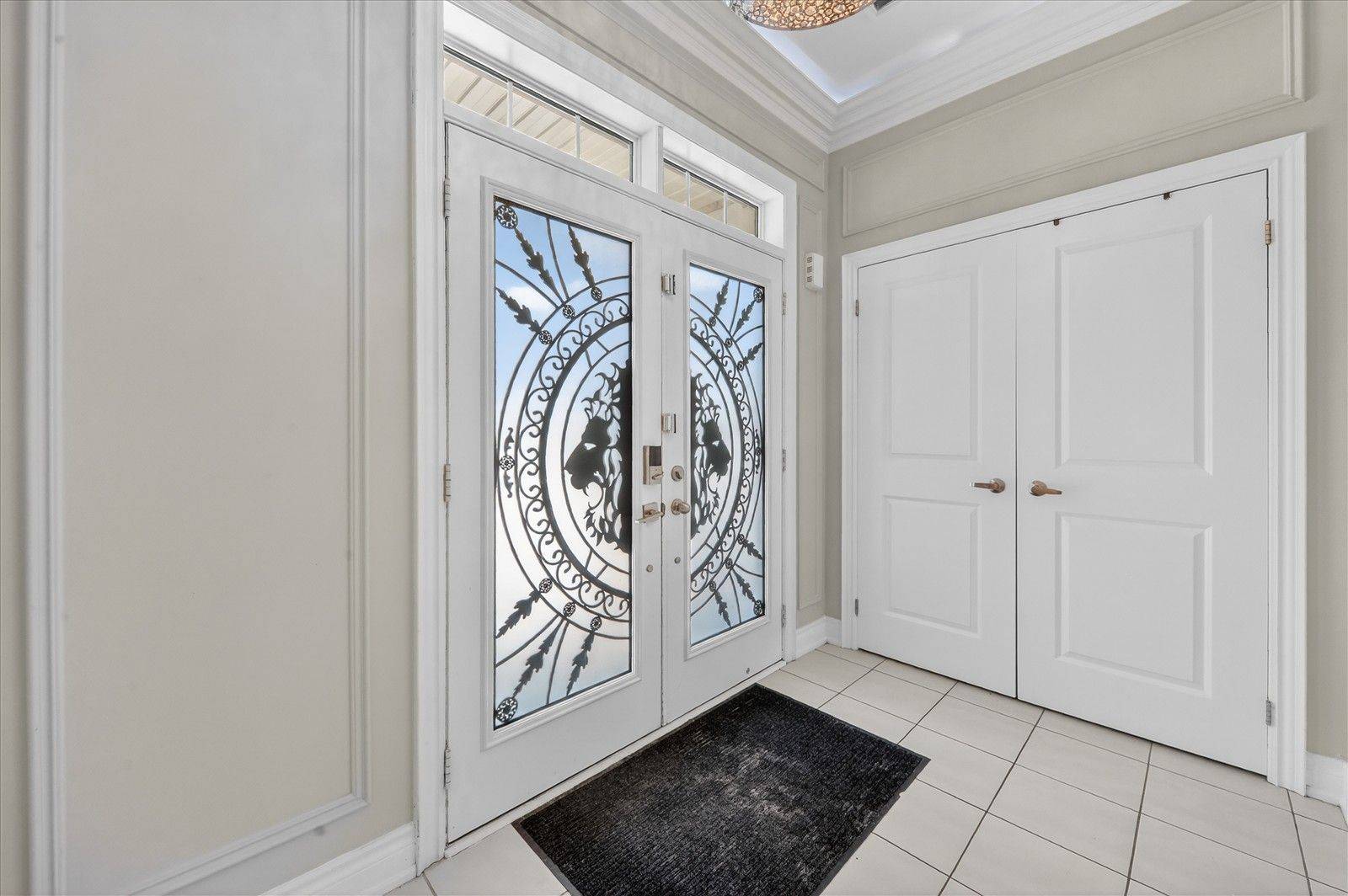 35 Mohandas DR, Markham, ON L3S 0E5