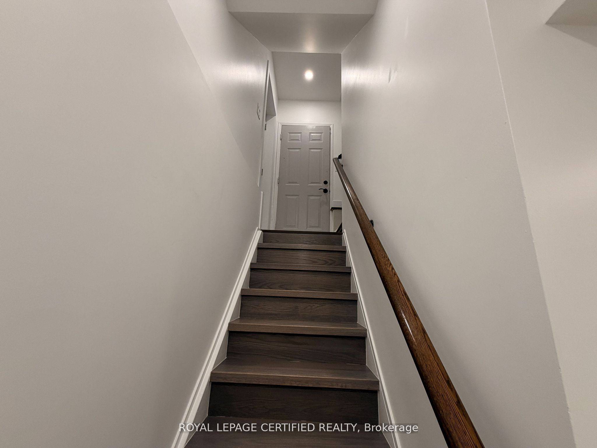 2129 Glenfield RD #Bsmt, Oakville, ON L6M 3S4