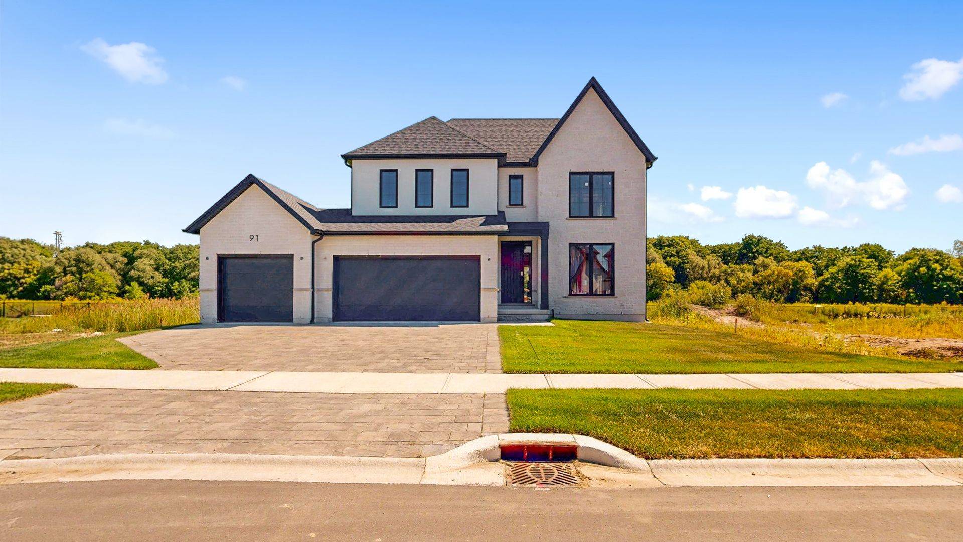 91 Aspen CIR, Thames Centre, ON N0M 2P0