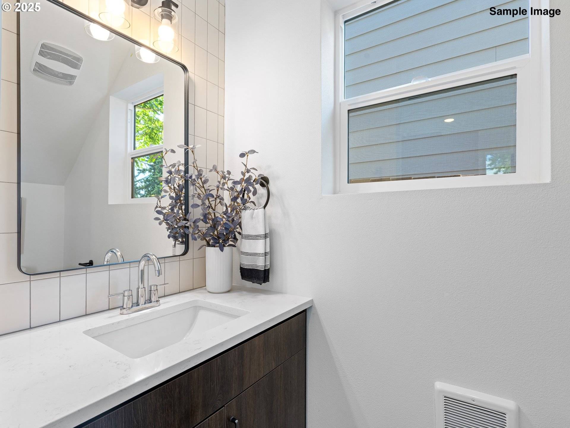 3260 SE 115th AVE, Portland, OR 97266