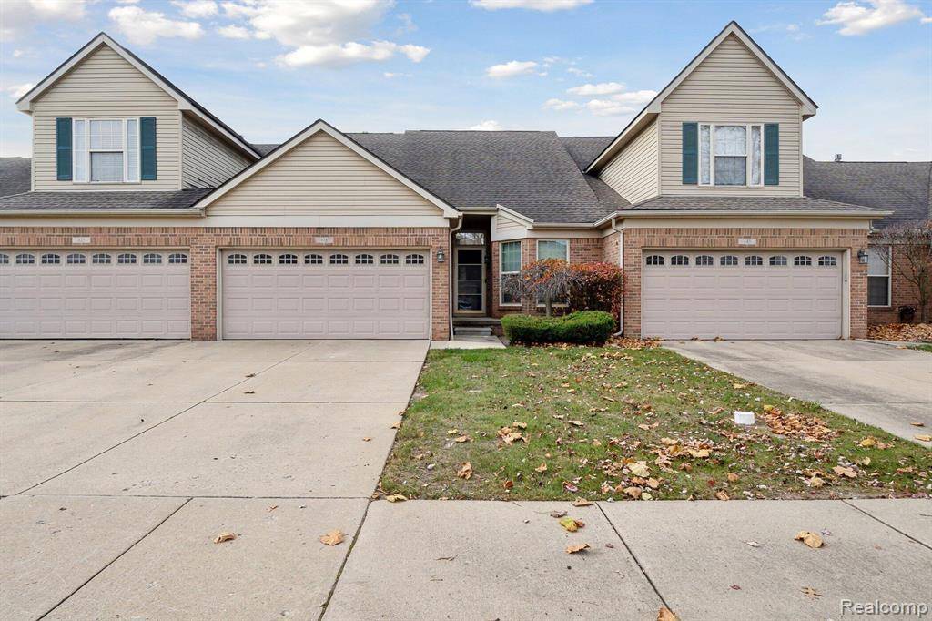 435 Carson DR, Westland, MI 48185