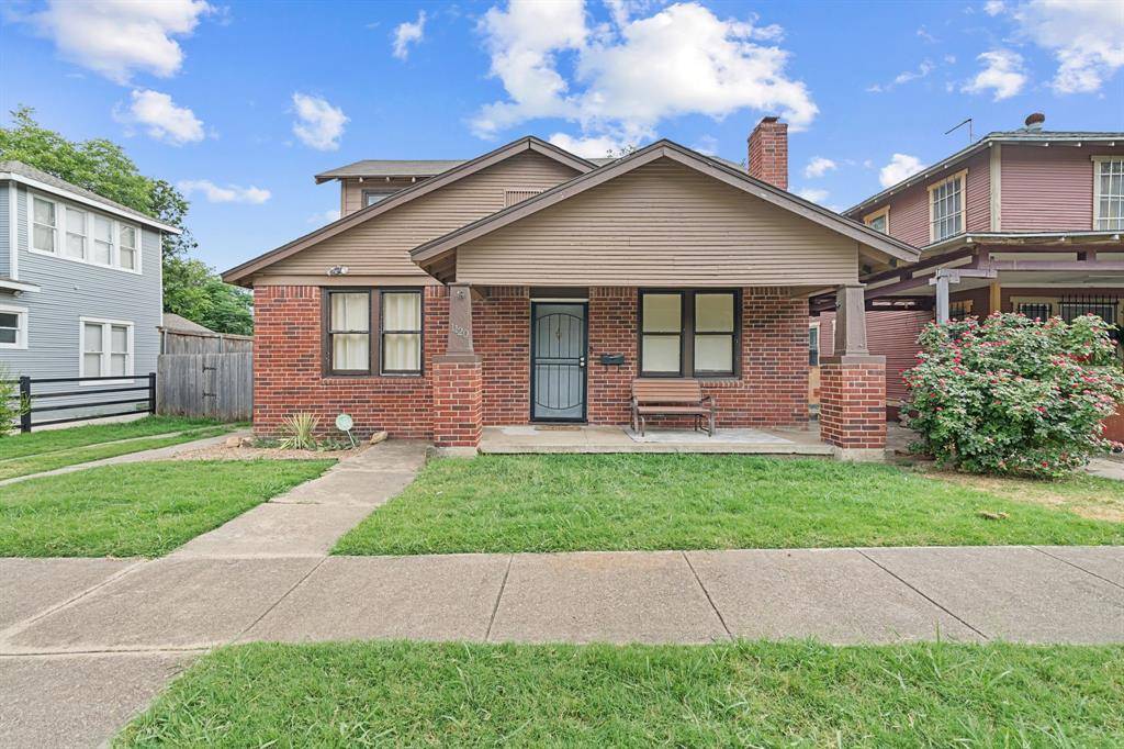 1120 E Terrell Avenue, Fort Worth, TX 76104