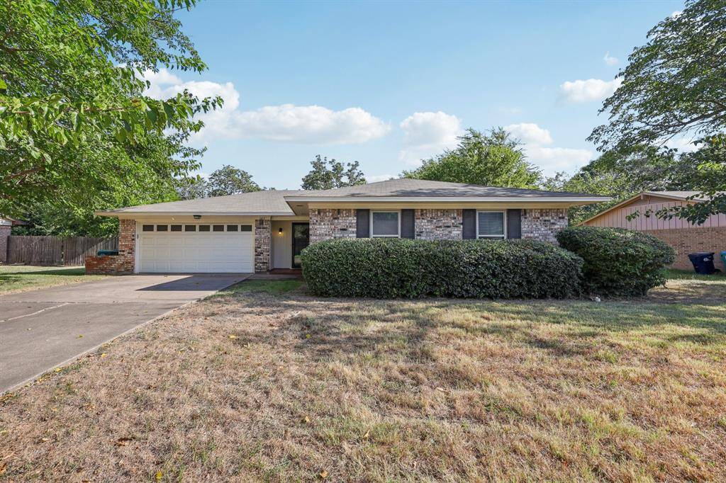 1415 Kings Row, Denton, TX 76209