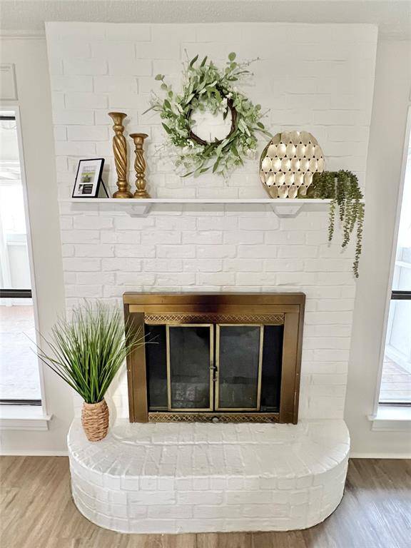 1913 Lynbrook Lane, Arlington, TX 76015