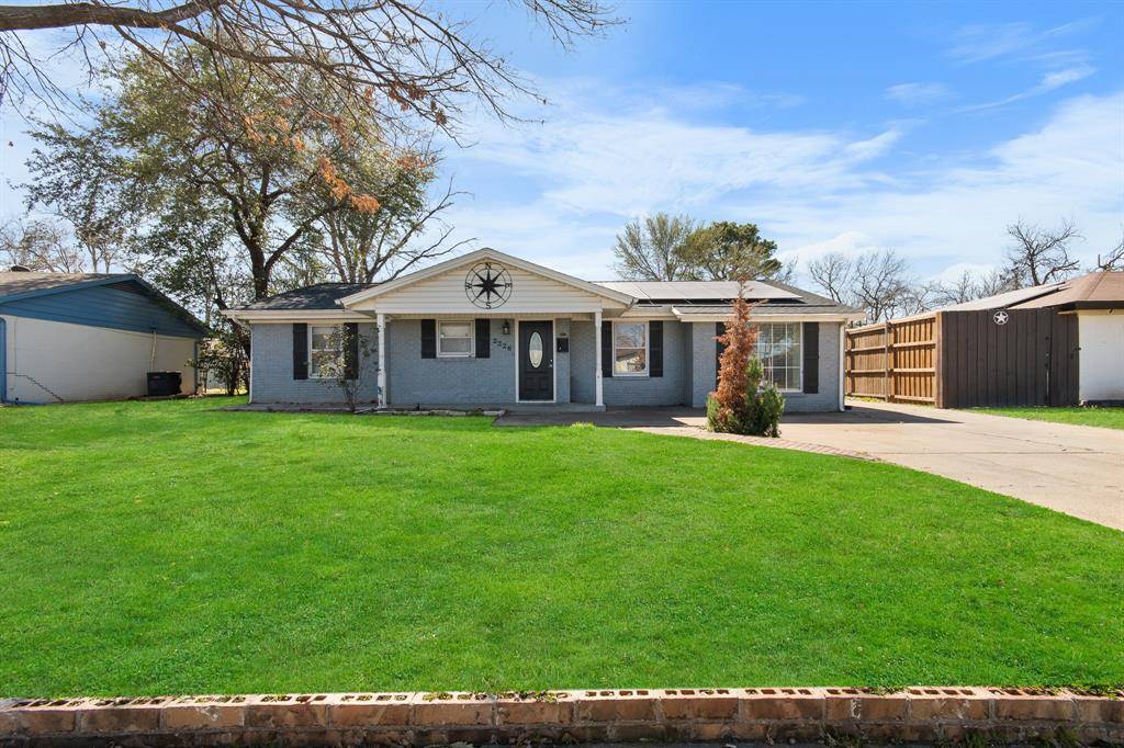 2226 Concord Drive, Irving, TX 75061