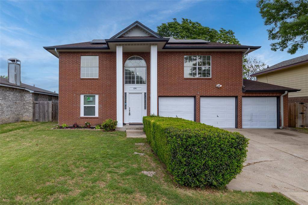 641 Lemon Drive, Arlington, TX 76018