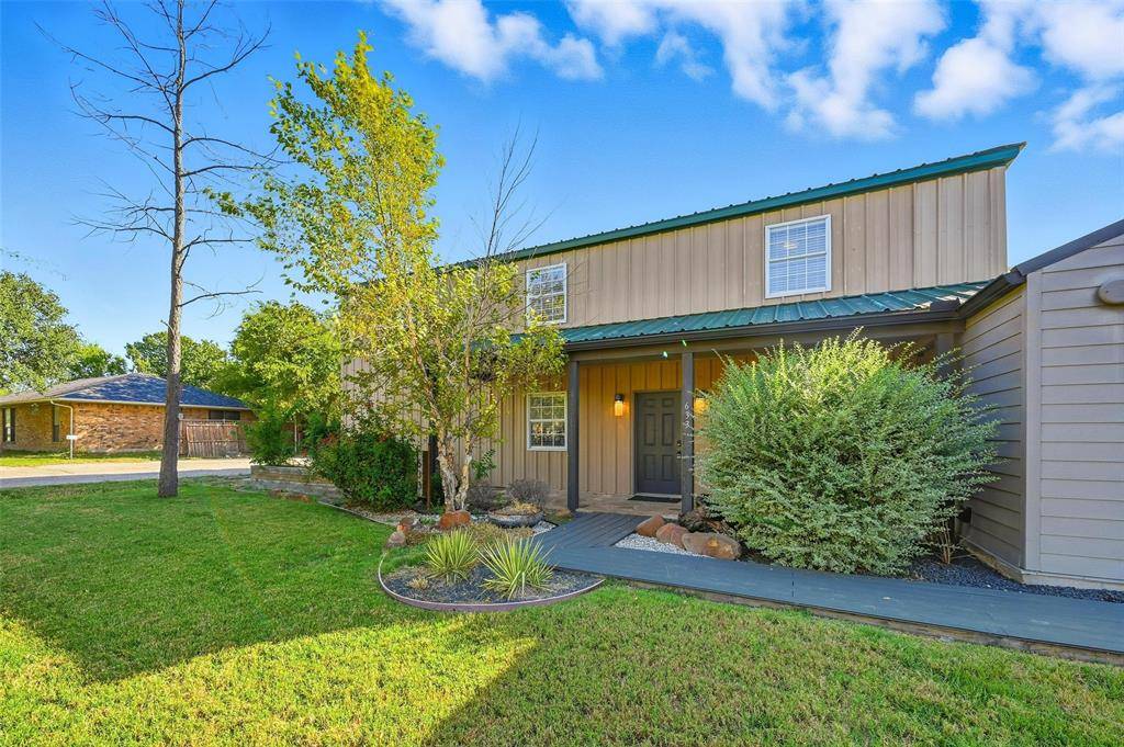 633 Rose Garden Drive #2, Mckinney, TX 75072