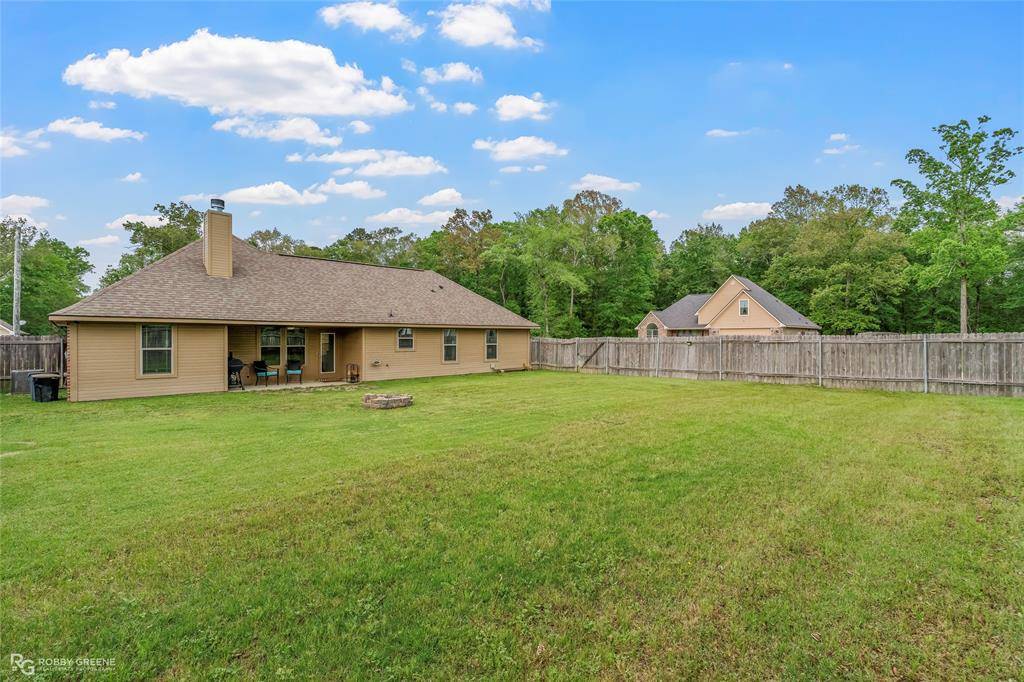 161 Bent Tree Loop, Haughton, LA 71037