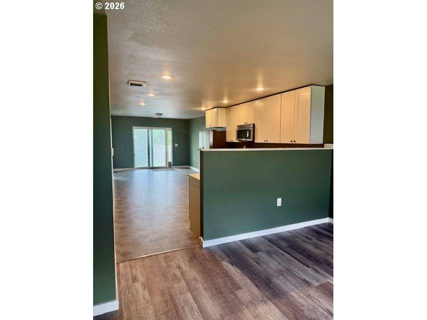 440 MONT ST, Canyonville, OR 97417