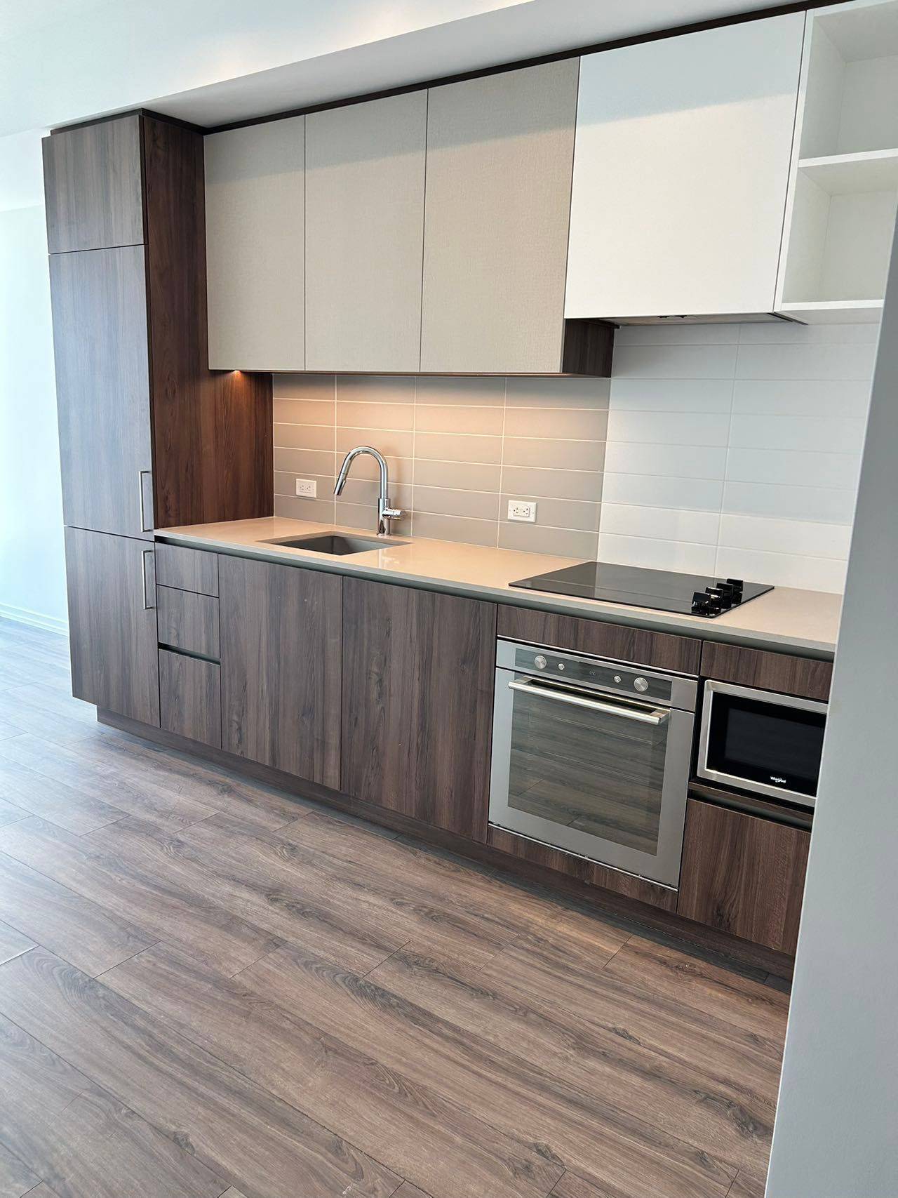 1000 Portage Pkwy #4009, Vaughan, ON L4K 0L1