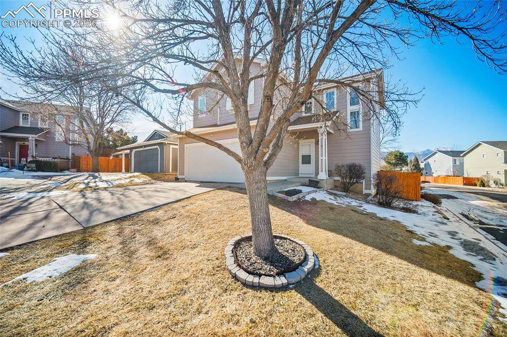 855 Dawn Break LOOP, Colorado Springs, CO 80910
