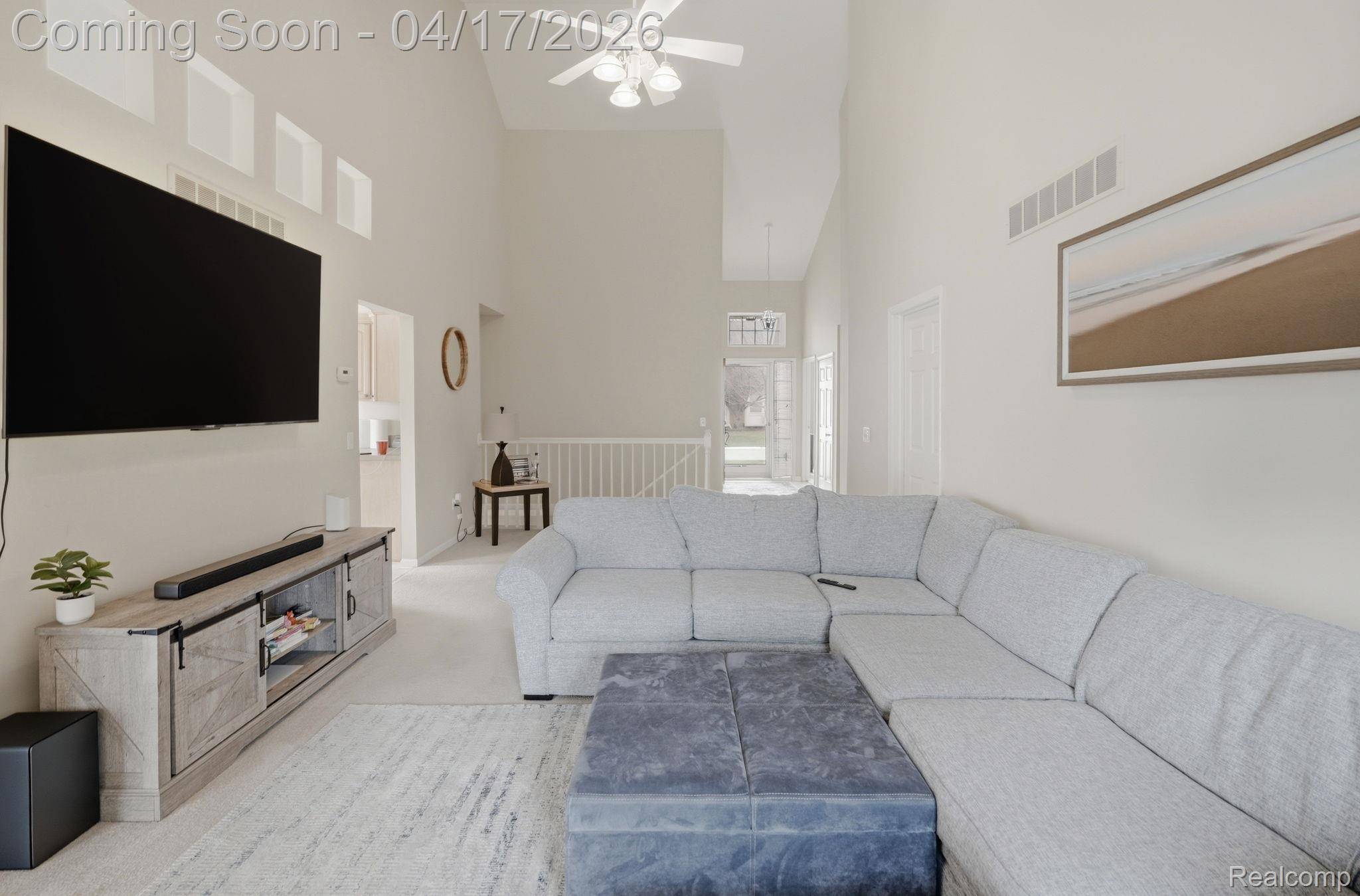 5503 Elmhurst DR, Trenton, MI 48183