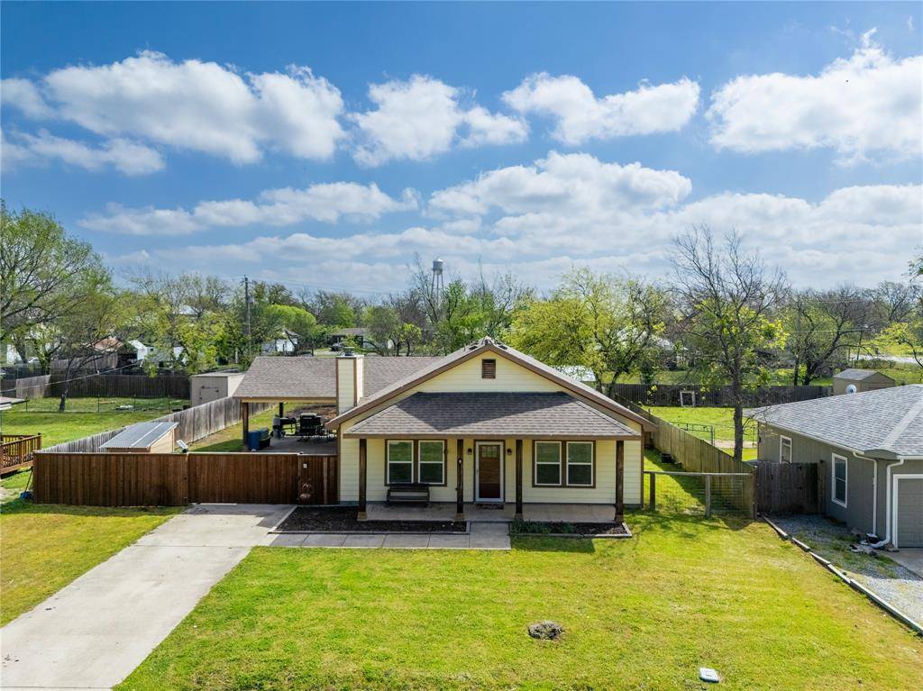 105 S 6th Street, Celeste, TX 75423