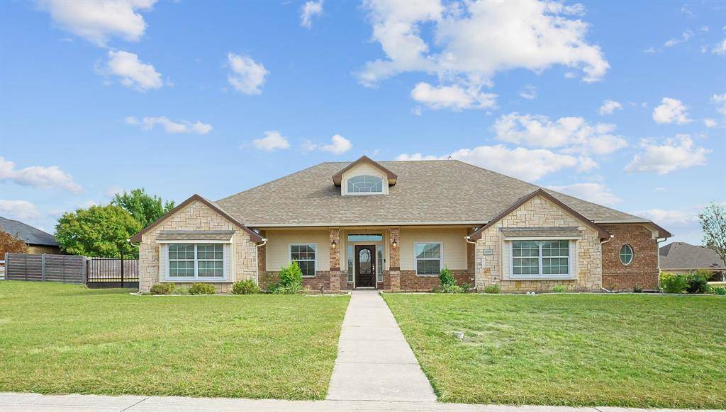 209 Clear Fork Trail, Rhome, TX 76078