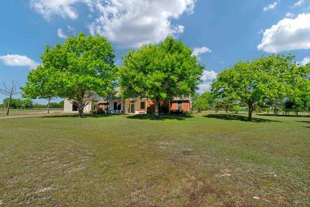 1411 Honeysuckle Ridge Court, Midlothian, TX 76065