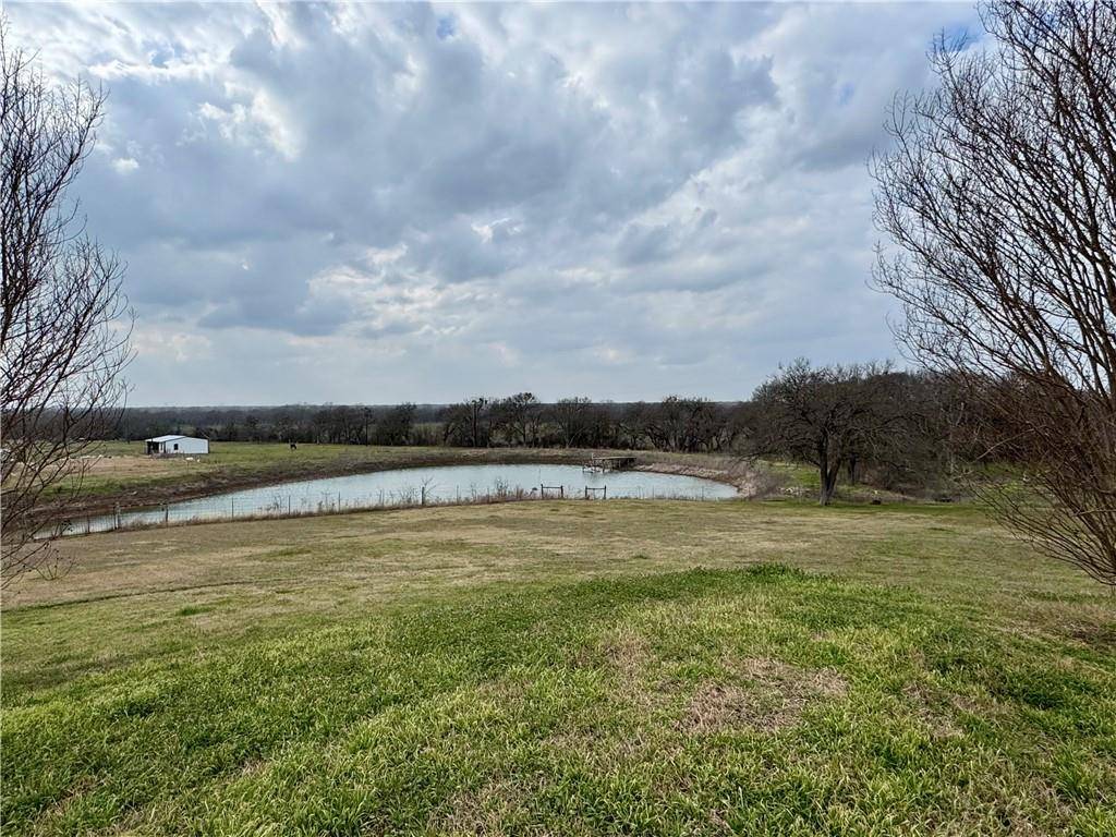 1430 Bays Road, Axtell, TX 76624