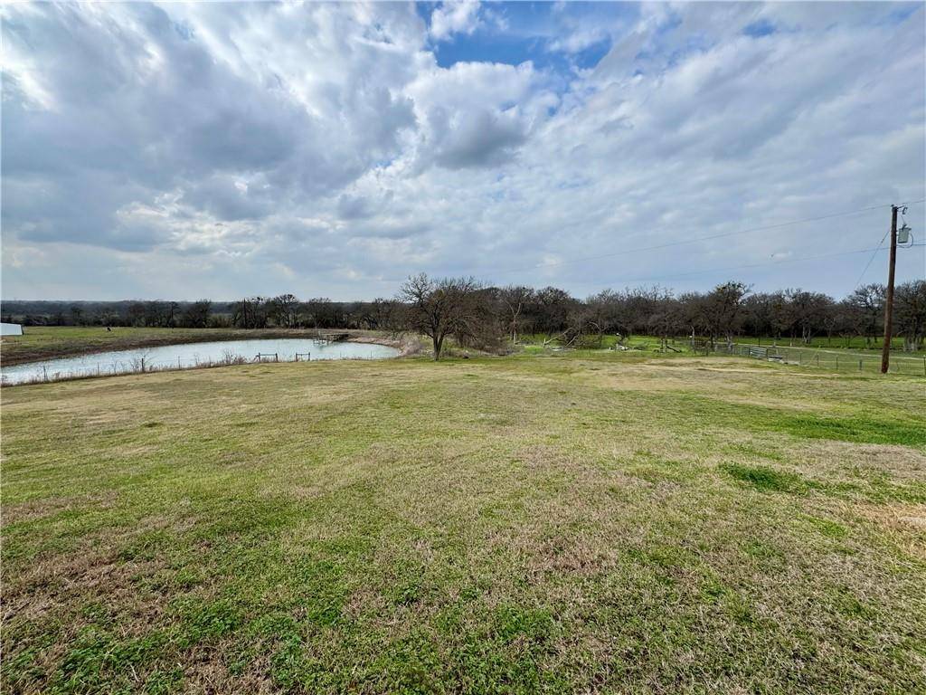 1430 Bays Road, Axtell, TX 76624