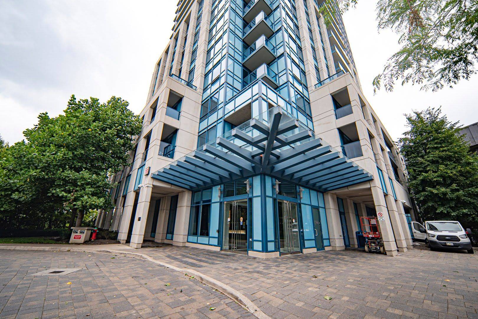 181 Wynford DR #3301, Toronto C13, ON M3C 0C6