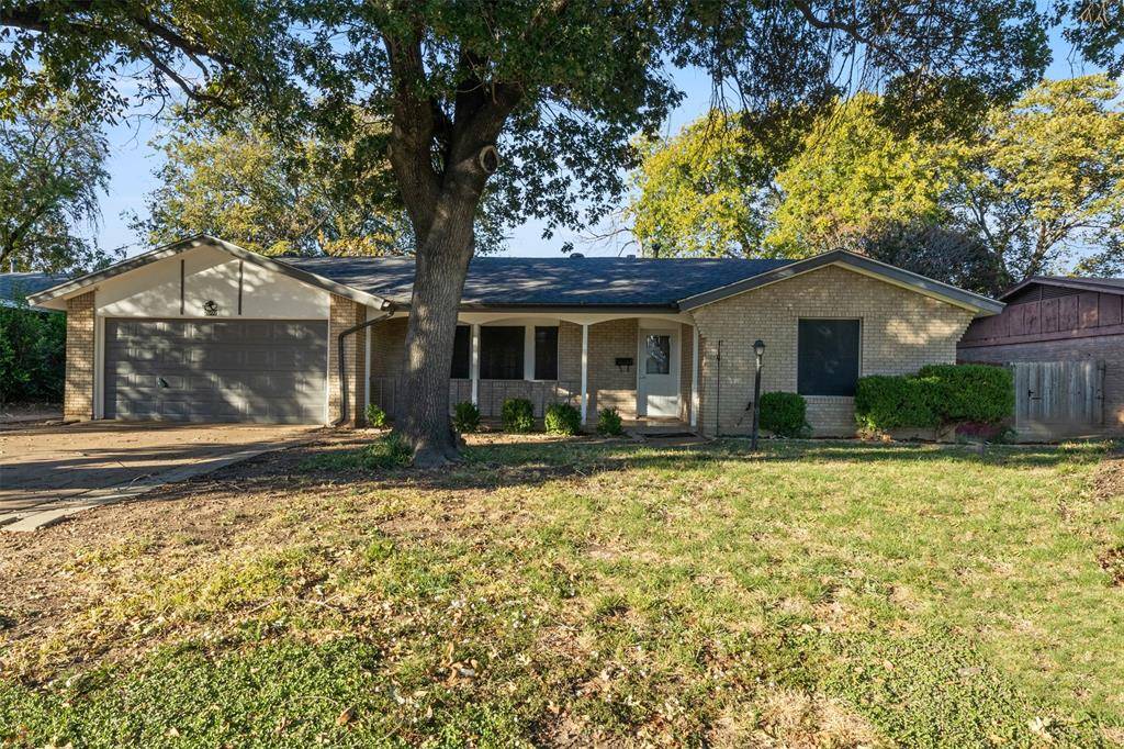 2007 E Park Row Drive, Arlington, TX 76010