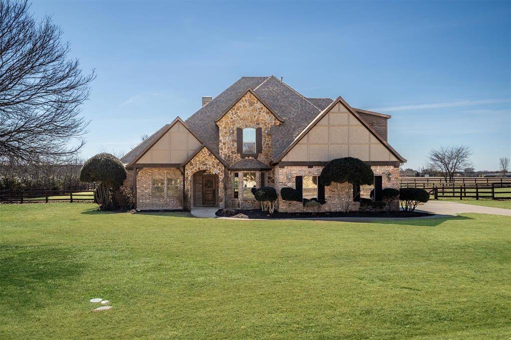 2705 Kerry Court, Denton, TX 76226