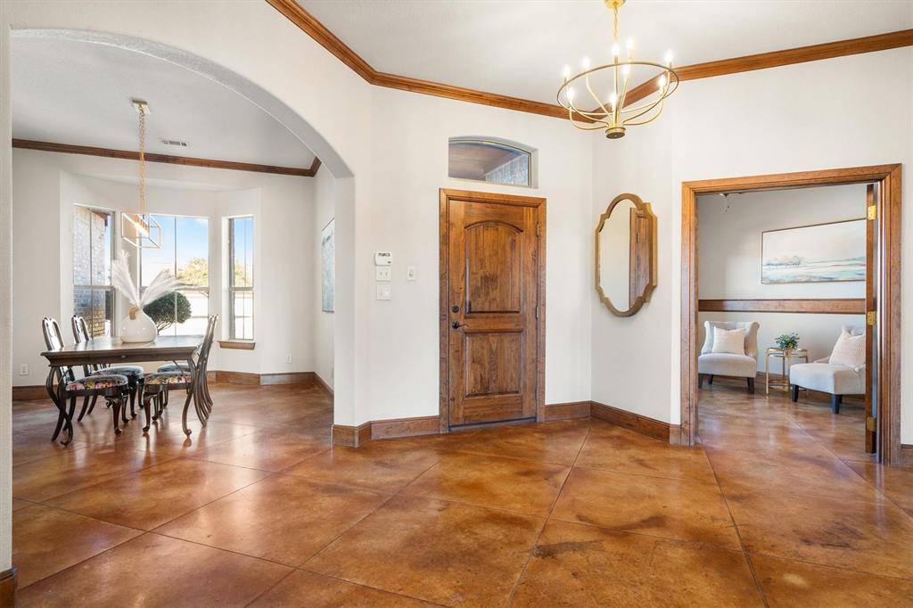 2705 Kerry Court, Denton, TX 76226