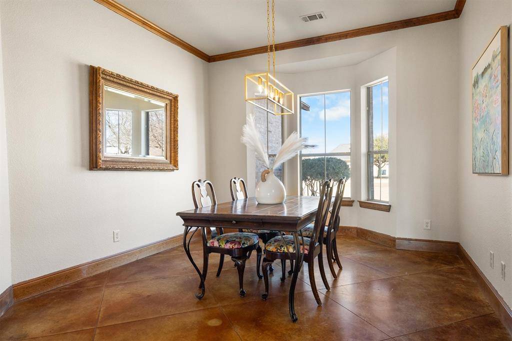 2705 Kerry Court, Denton, TX 76226