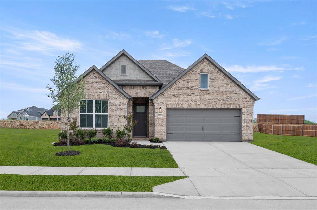 17224 Oxborough Drive, Fort Worth, TX 76247