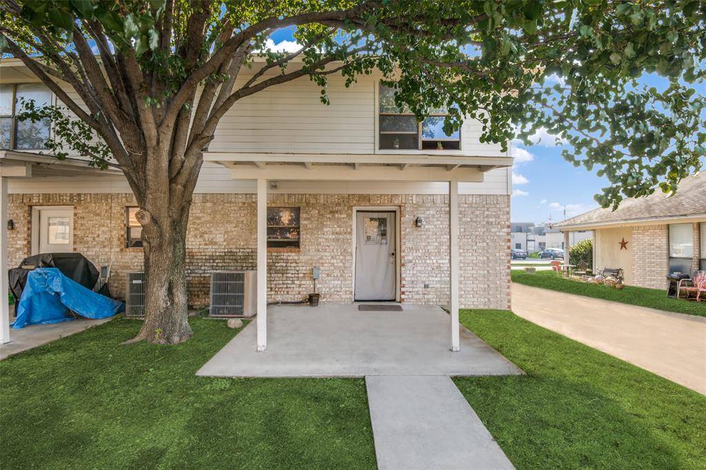 3309 Fallmeadow Street, Denton, TX 76207