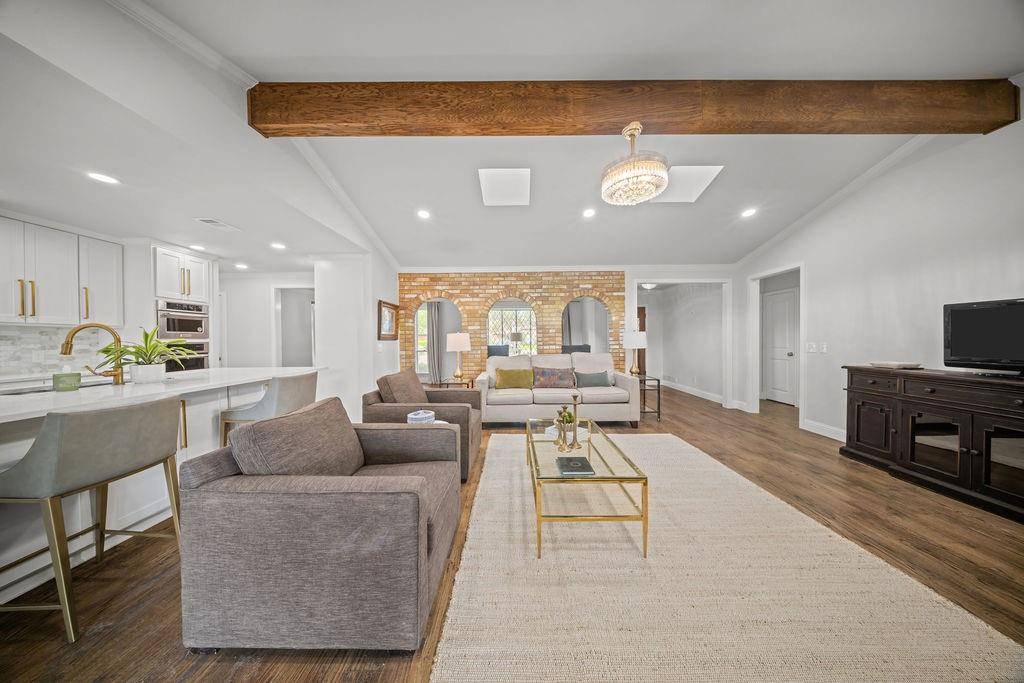 2904 Hunters Creek Place, Plano, TX 75075