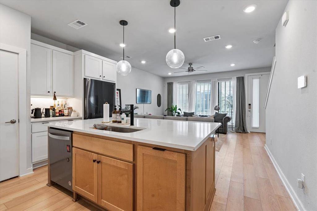 2268 Rook Drive, Dallas, TX 75211