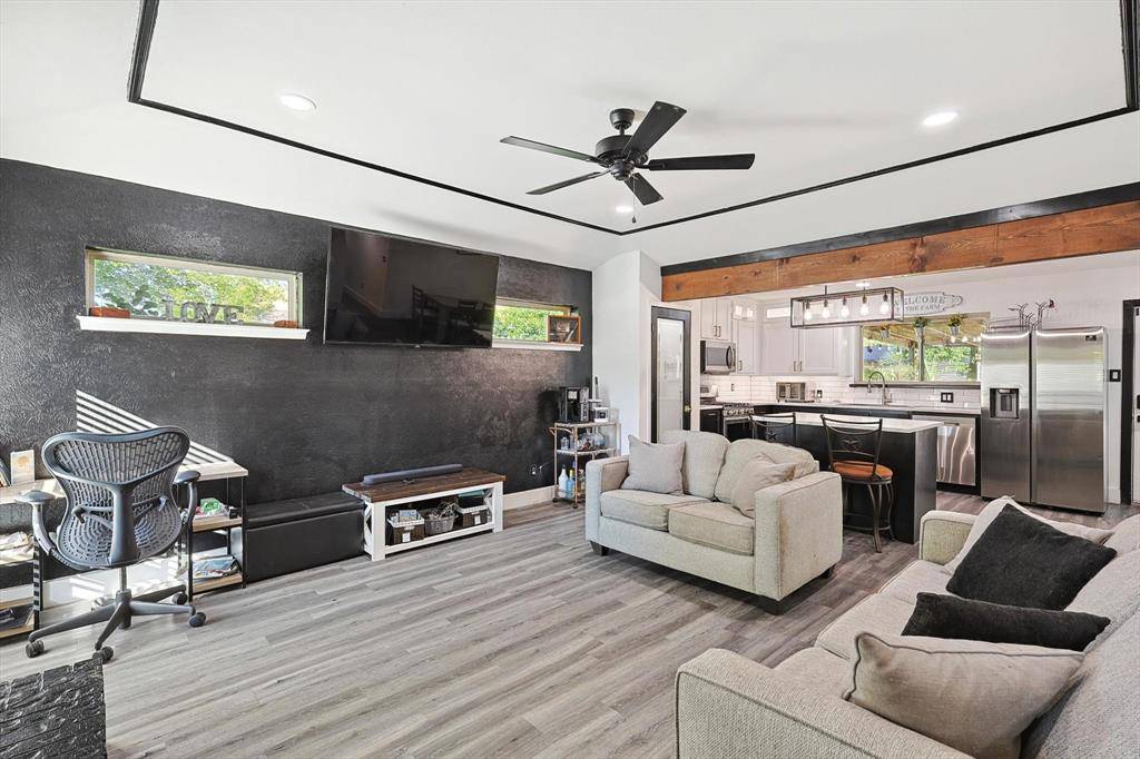 2525 Freedom Lane, Denton, TX 76209