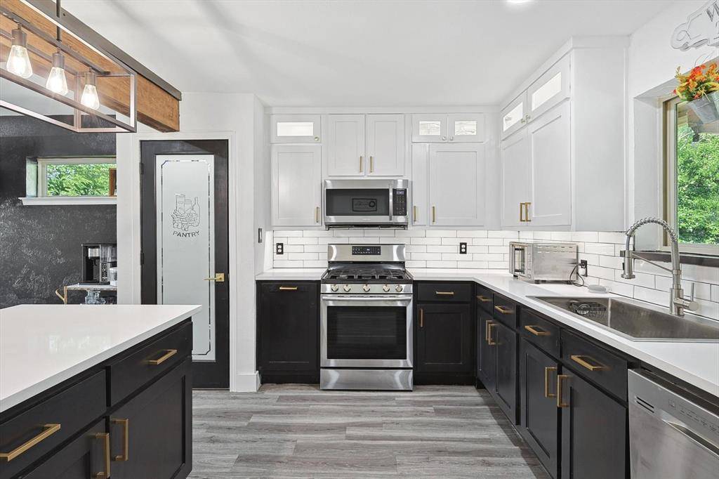 2525 Freedom Lane, Denton, TX 76209