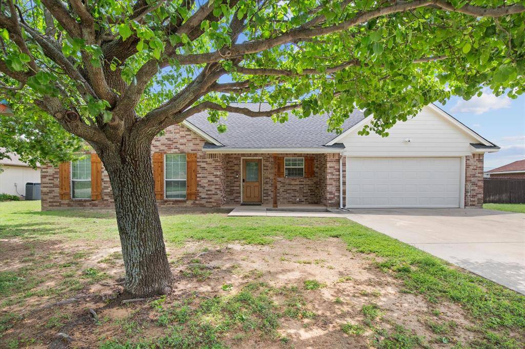 222 Ashley Street, Alvord, TX 76225