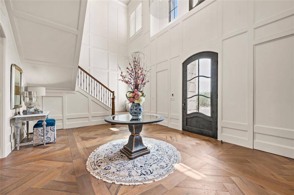 1112 Lake Carillon Lane, Southlake, TX 76092