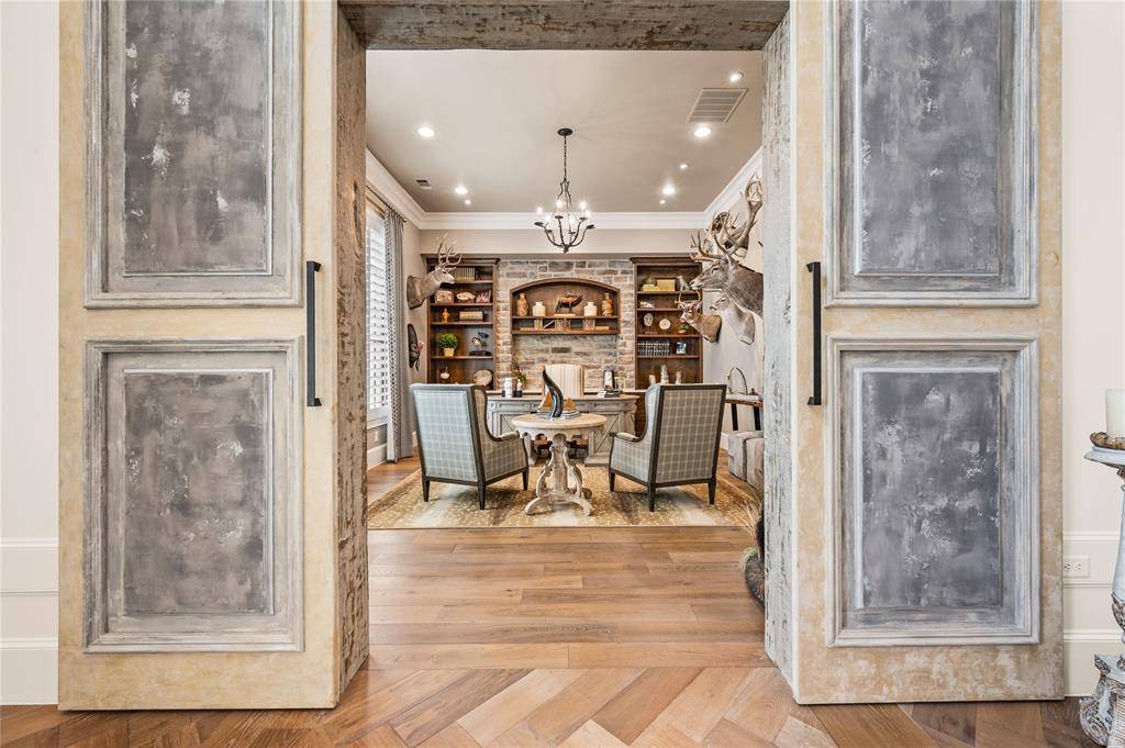 1112 Lake Carillon Lane, Southlake, TX 76092